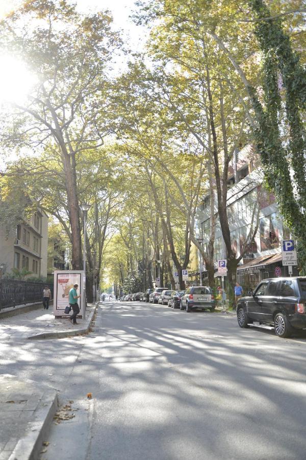Haris Apartment Tirana no.3 Luaran gambar