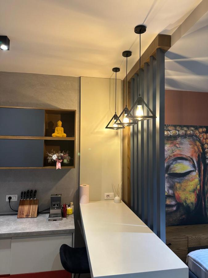 Haris Apartment Tirana no.3 Luaran gambar